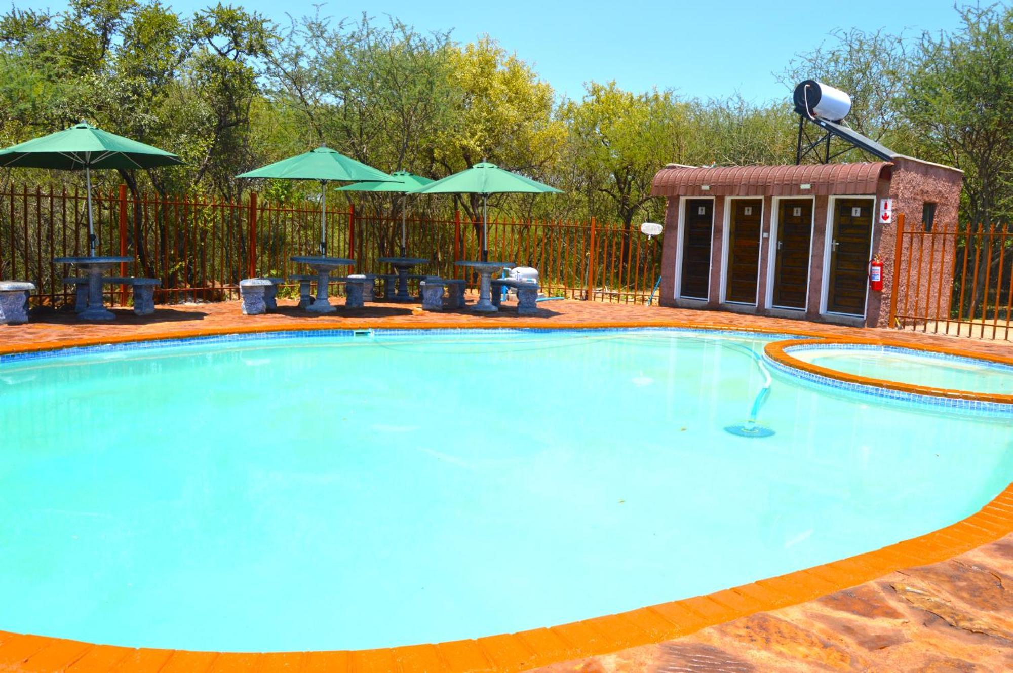 Crocodile Pools Resort Gaborone Exteriör bild